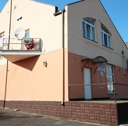 Гостиница "Астерия" Г. Столбцы Stowbtsy Extérieur photo